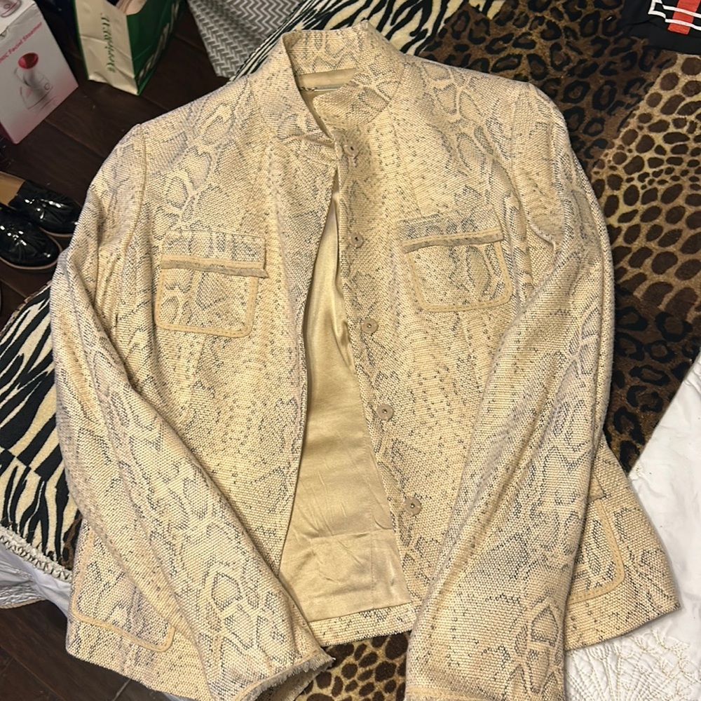 Elie Tahari snake blazer/jacket